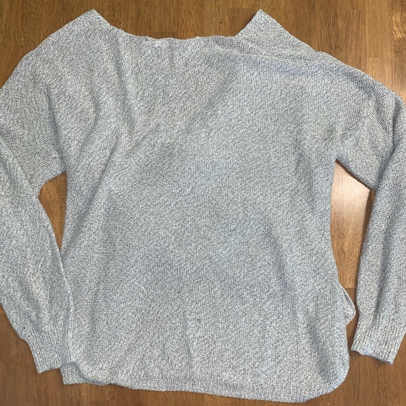 Urban Outfitters Grey cross over sweater - Picture 2 of 2